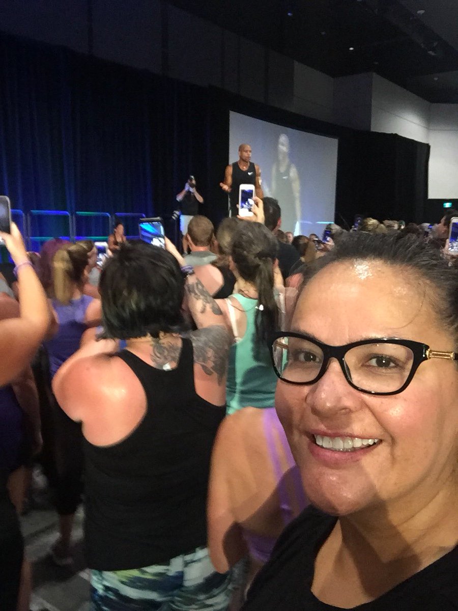 KaraSPaul1's tweet photo. Workout done! Wela’lin @ShaunT for the amazing workout @HLHL2018 https://t.co/kO8bVobdaU