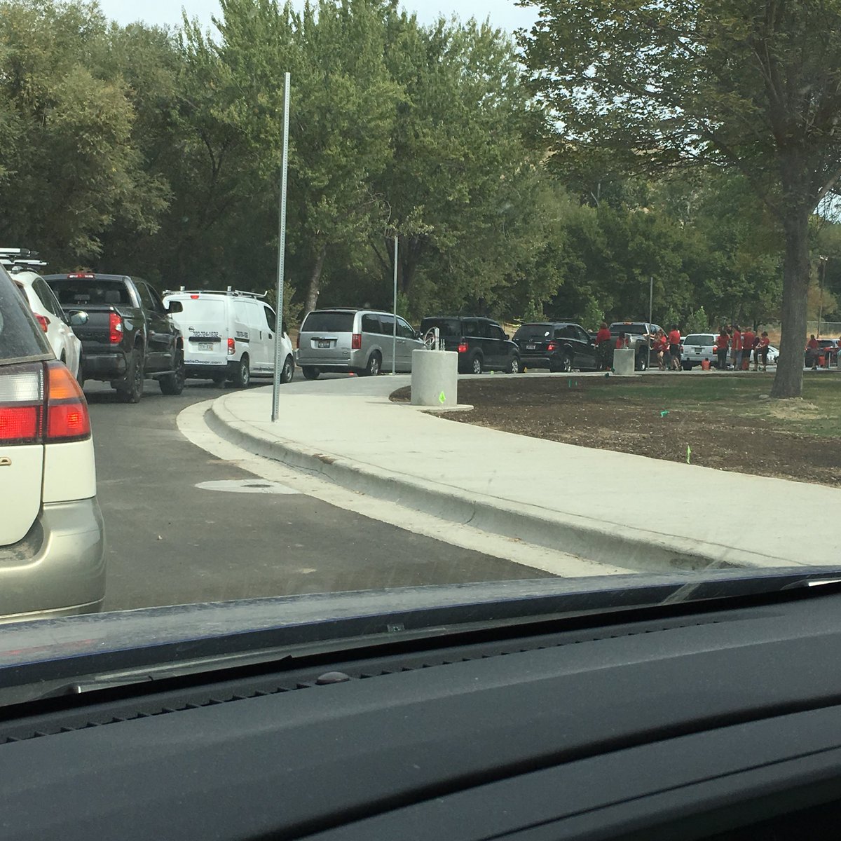 HillsideRams's tweet photo. Hillside #AVID car wash as seen through a dirty windshield. Today until 2:00. Come get clean for a good cause!  #RAMpride #BSDpride https://t.co/U7zW7OFp1q
