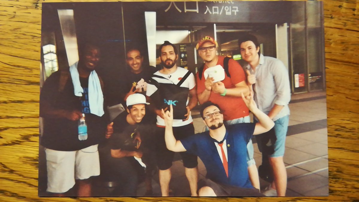 luul_man's tweet photo. J'aurais aimé vous parler plus longtemps mais c'était cool de vous rencontrer au Japon, gros respect à @chocobotiger pour la réal d'#outinj et bien-sûr @MrQuaRate @GDorison @Benzaie_tgwtg https://t.co/4iEBw4VaQa