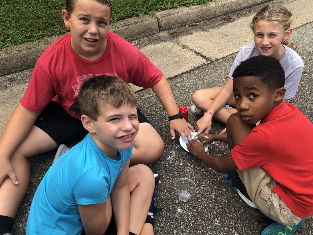 Kicked off our study of matter by making oobleck. We went outside so we could get super messy! #ONEccps @EESMaher