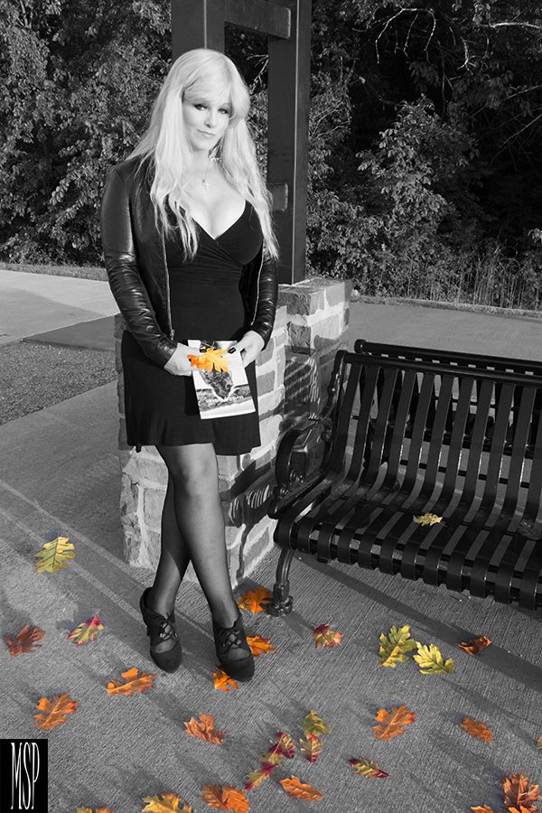 skigirlholly1's tweet photo. Since today is the 1st day of #fall we thought that it would only be fitting to post a #photograph of our #beautiful Int'l #Glamour #Model &amp; Int' #Playboy #Playmate #Miss #Abigail @glammodelabby that you would fall for yourself. 

Happy Fall 2018

Photo Credit: MSP @Model_Shots https://t.co/hyGPpe4Ki3