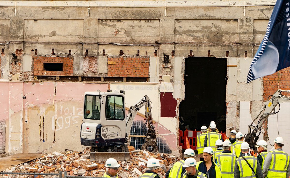 marcoschilpp's tweet photo. @demolition_day #sloop #bioscoop # https://t.co/2CGkbOGSs4