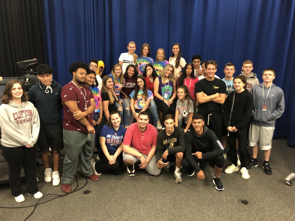 CHSCast's tweet photo. y’all ain’t ready #CO19 https://t.co/QIpHWzAa1q
