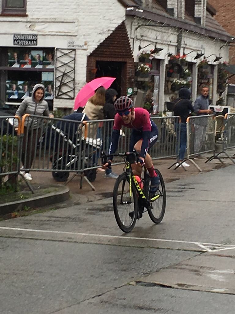 VerulamRaceTeam's tweet photo. Great result for Luke Houghton taking 2nd place in Ettelgem this afternoon!! 🥈👍🏼@VerulamCC @reallymoving @BuildersGpn #ellisix #rockandroadbikes https://t.co/NK1xqYBHOJ