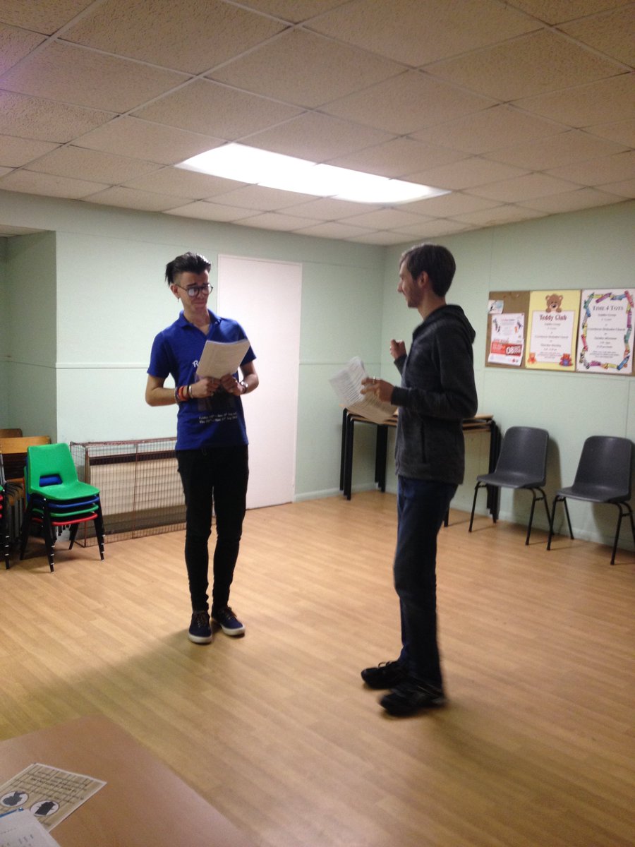 catswebsite's tweet photo. Aladdin rehearsals  are starting to come alive! Lots to learn and practice 🎭 #aladdin #crowthorne #berkshire #amdram #singing #dancing #routine #weneedaholiday #rehearsals #funandlaughter https://t.co/jP2tlqe45a
