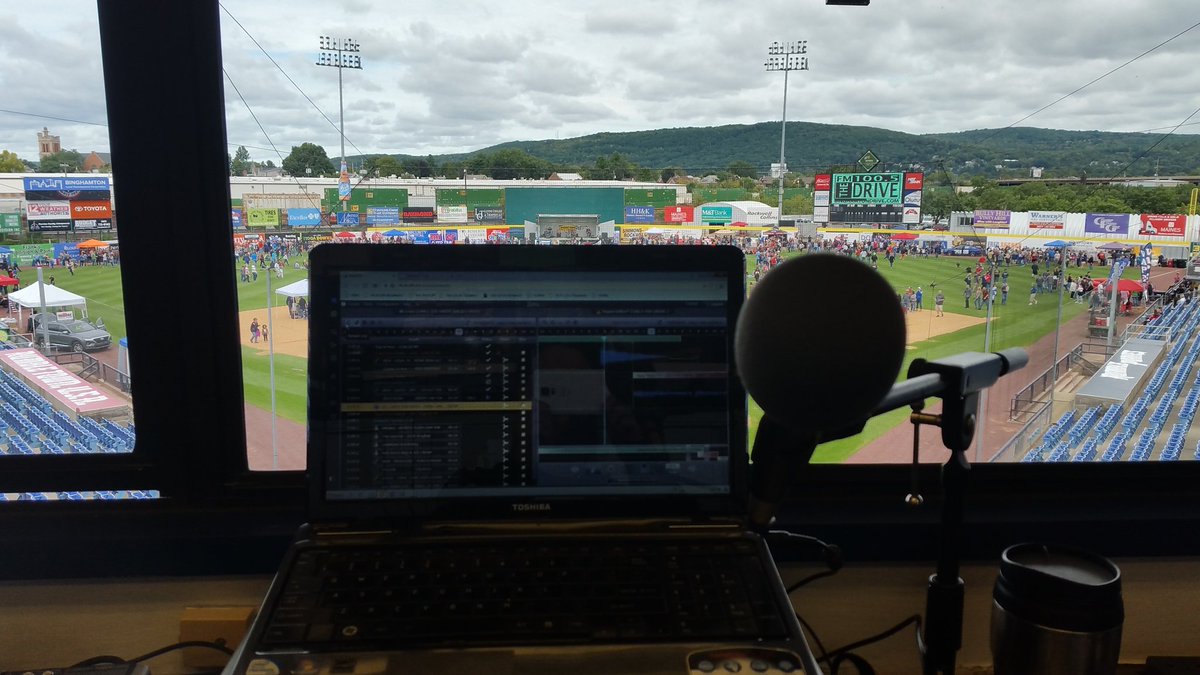 JohnFanning607's tweet photo. My view this afternoon. #WINGFEST2018 https://t.co/uJkPSrCuMb