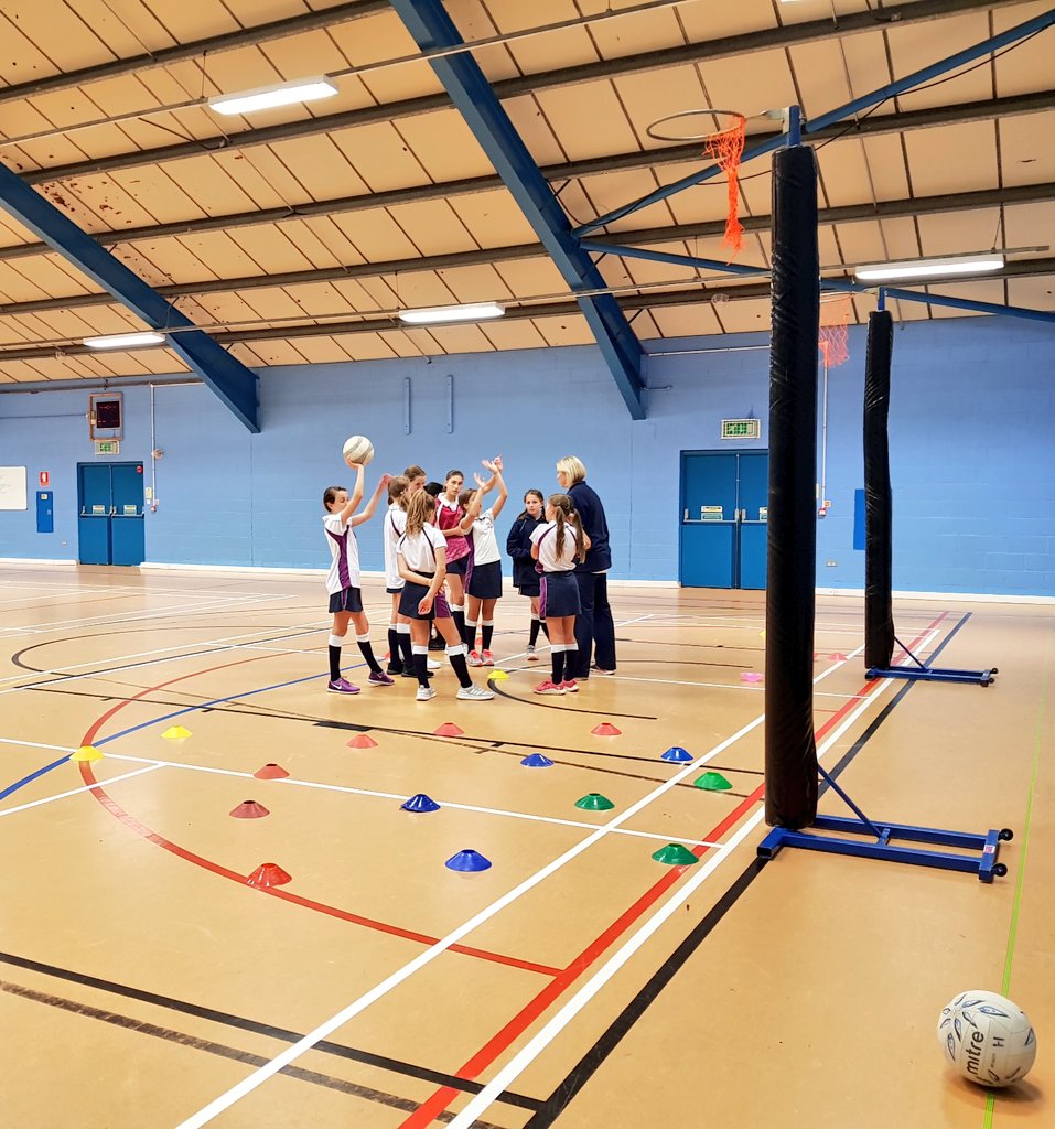 HbyNetball's tweet photo. Busy morning for the Lower School. Four groups covering shooting technique and attacking principles!🏐🏐 #makingprogress   #attackingprinciples #SaturdayMorning 
#shootingtechnique https://t.co/hZzRUEvmUU