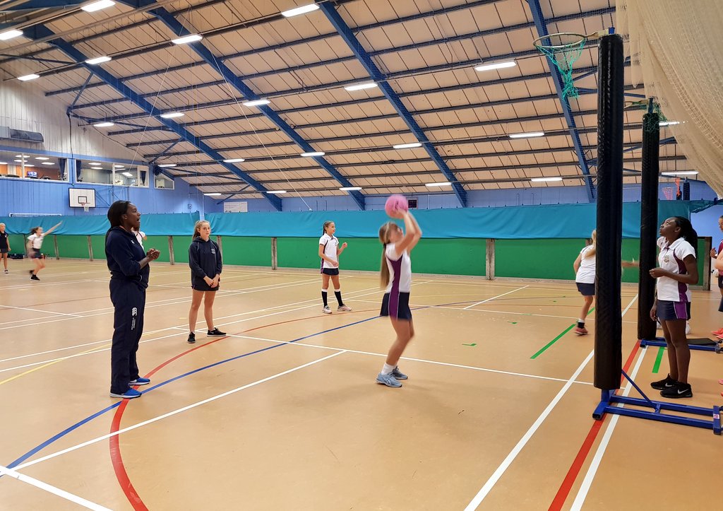 HbyNetball's tweet photo. Busy morning for the Lower School. Four groups covering shooting technique and attacking principles!🏐🏐 #makingprogress   #attackingprinciples #SaturdayMorning 
#shootingtechnique https://t.co/hZzRUEvmUU