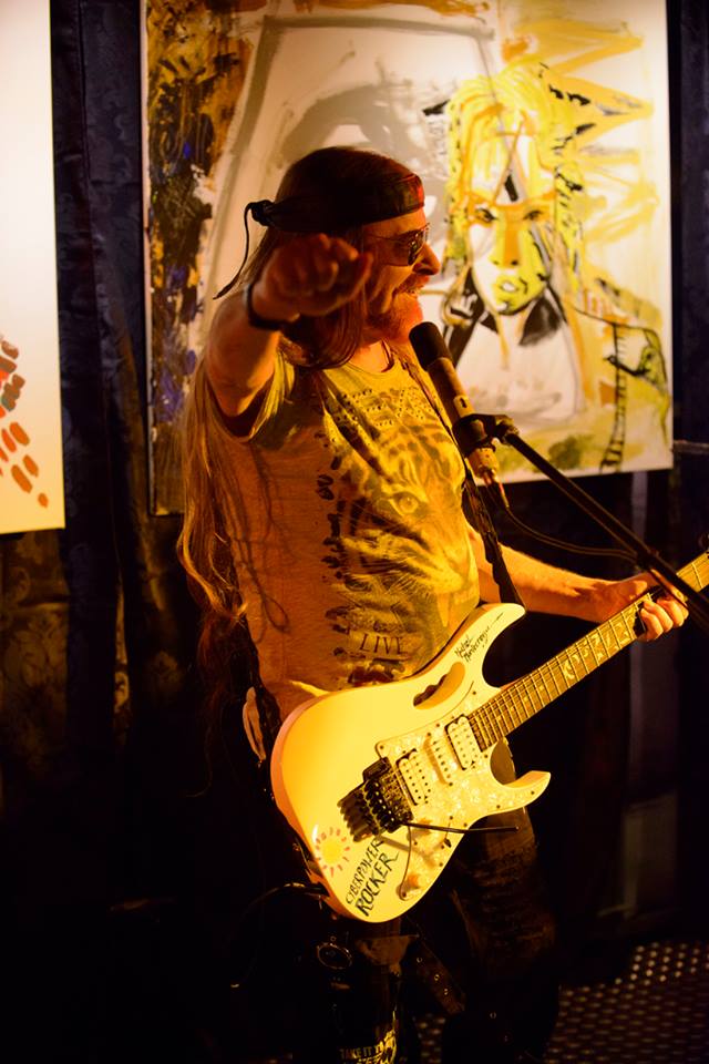 #Listen Michel #Montecrossa &amp; #Mirakali Cyberrock &amp; Electronica Saturday wp.me/paKe4-6kF @KeiraNightly2 <a href="/sgaparwezi/">Syed Gulzar Ahmed Parwezi</a> <a href="/annabelle_ruah/">Annabelle Ruah</a> <a href="/ejlazar/">Retweet🔁R🔁Us</a> <a href="/mhall55nine/">Michael Hall</a> <a href="/Hundjavelen/">Dan Magnus Lundgren</a> <a href="/JNSenoValente/">JNValente</a> @lebalzin @JustWilliamT <a href="/RobertoMinin/">roberto minin</a> <a href="/MusicIntervMag/">musicinterviewmagazine.com</a> <a href="/BetweenTheSun/">Anna Le Doux</a> #Electronica #music