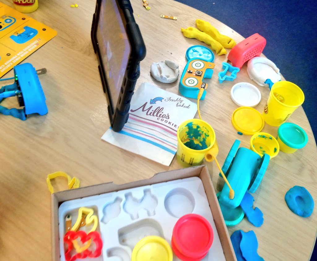 hackmakecode tweet media