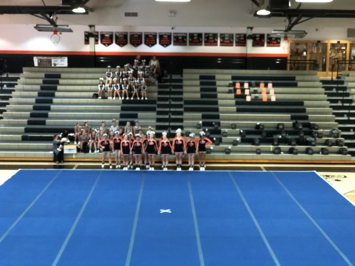 DamonRainesWC's tweet photo. Cheer Classic @RamblerPit @WalkerCoSchools @RidgelandHigh @LMSRamblers @SaddleRidgeK8 @PelhamJason @CVMSEagles #AmazingTalent #RealAthletes #impressive https://t.co/u9GIVKniab