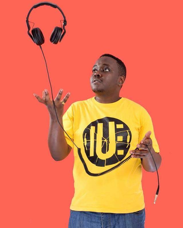 BambaTVKenya's tweet photo. All geared up for #i360onKissTV with awesome music mix by the mixmaster @discjockeyvin on @KeepItKiss. Time to parrrrty and have fun from 5pm. #KeepItKiss #Invasion360 #BambaTV #Dance #GoodMusic #Dance #GoodTV https://t.co/5g1XDTBluF