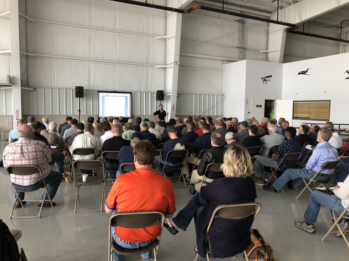 AeroClubOfNE's tweet photo. ACONE’s Fall Piloting seminar: Mastering Foreflight is underway! Missed today’s event? Find more events at https://t.co/tcg69cFe3W #klwm #acone #falconair https://t.co/DdSXzKUqU8