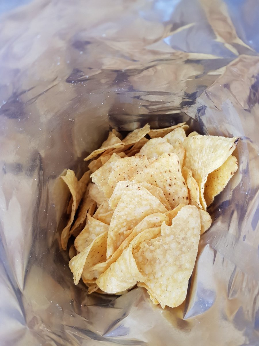 bobsped's tweet photo. @AldiUK someone forgot to but the chilli on my crisps, gutted! Been looking forward to them all day! 😕 https://t.co/ULC5vu4m52