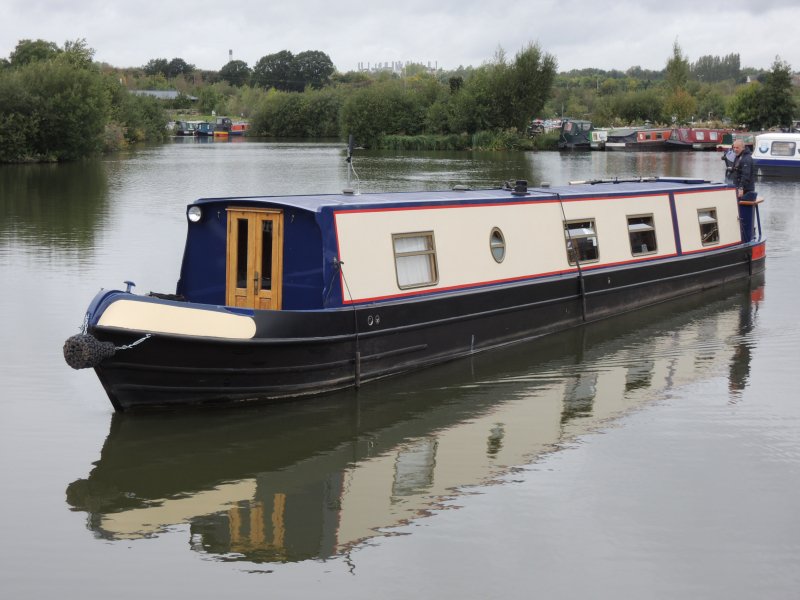 Another brokerage boat has just arrived at Mercia - For sale Out-A-Town