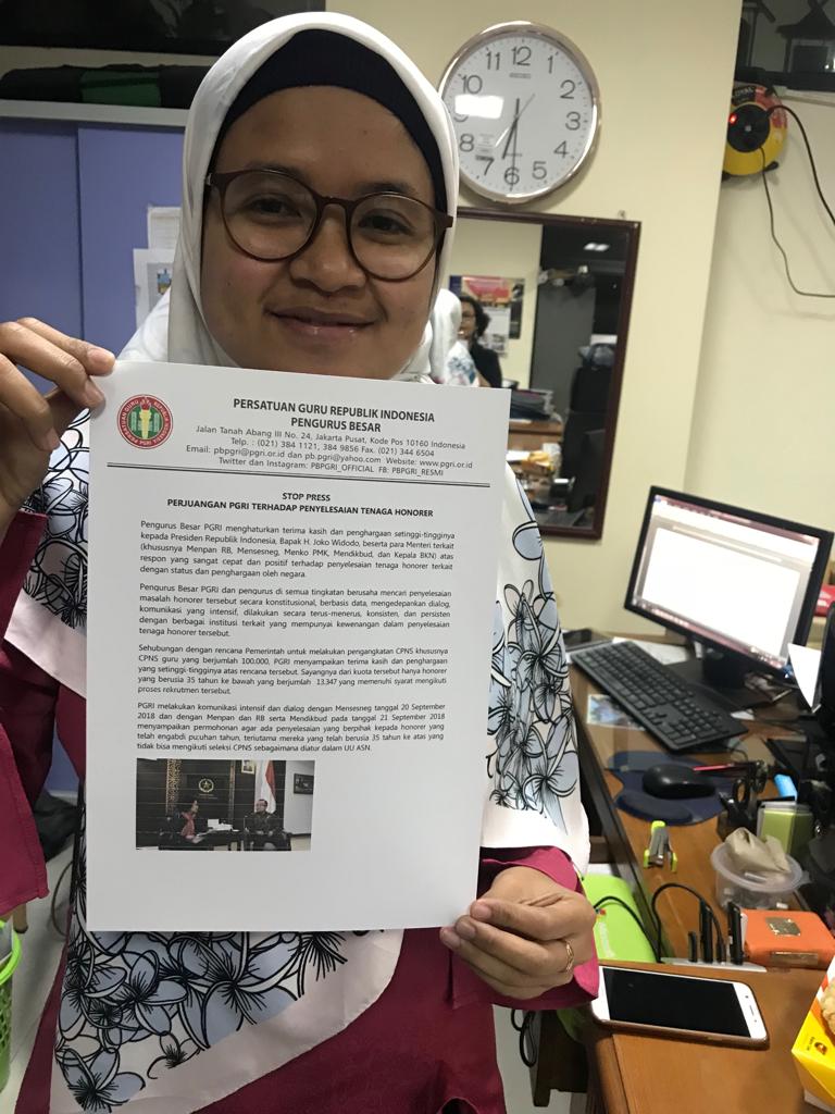 unifahr's tweet photo. Tanpa Ia, aku tak berarti. Betapa pentingnya saling menghargai dan menyayangi antar staf dan pimpinan. Thanks @TyaRasidin https://t.co/PeQ5etYSSS