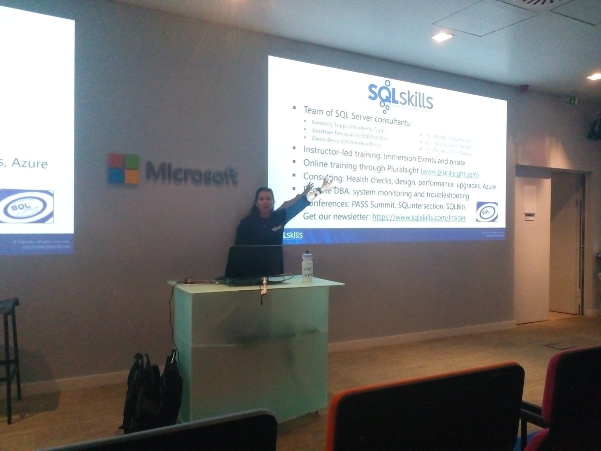ciistiado's tweet image. #sqlserver #querystore goodness with @erinstellato from @SQLskills at #sqlsatPortugal