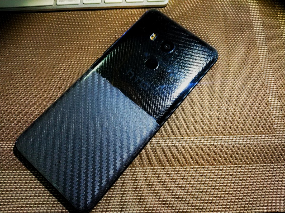 realaiit's tweet photo. #diy phone #skin
#teamhtc #Team_U #quietlybrilliant
#hTc #htcu11plus
Background >> #htcuultra #htconem9 #htconem9plus #htconea9 #htconem8 #htconex #htc8x
#wrap #stickers https://t.co/MGxFbr6X5V