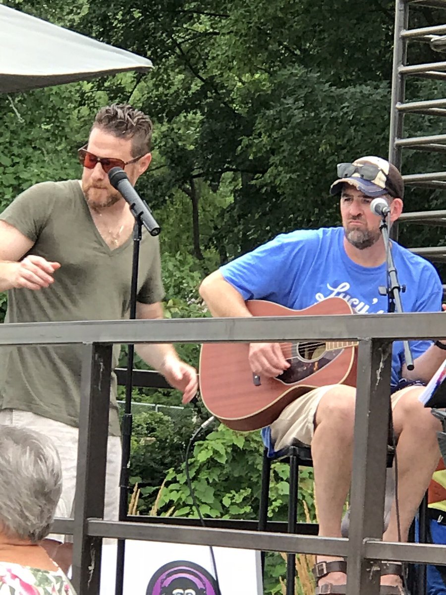 matt_lippy's tweet photo. Come on out to the
🍇Grape Stomp Festival🍇
@DDragonflyWine TODAY (9/22/18)!!
Our acoustic duo @ina_zoo will play all the best, acoustic Rock’n’Soul, from 4-7pm. 🎤🎸🍷🍷
It’s always beautiful and wild fun when we collaborate with DDFW!
#MonkeysInAZoo🐒🐒🎶
#GrapeStomp2018 https://t.co/uvBfv3SYdB