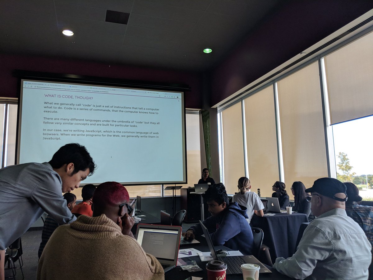 mspaperless's tweet image. What is code? The language of computer geeks! #NationalLearnToCodeDay #ladieslearningcode #llcCodeDay #Canadalearningcode