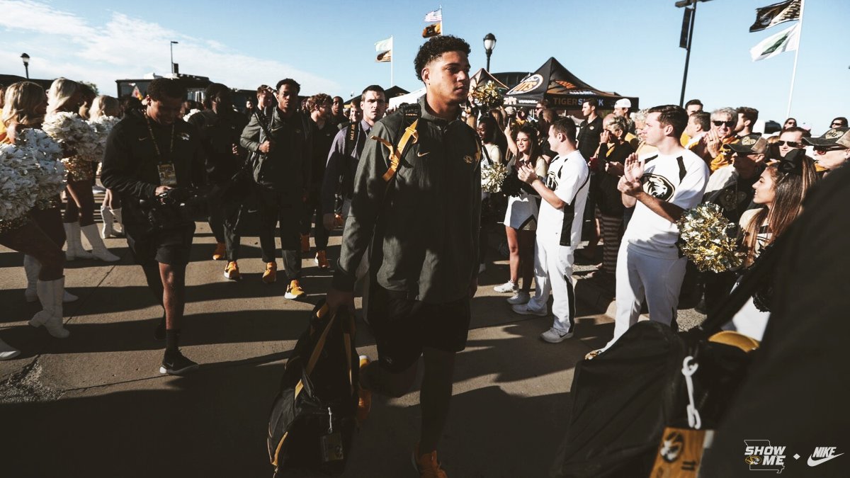 MizzouFootball's tweet photo. 📍 #TheZou https://t.co/DcPoiN3GF0
