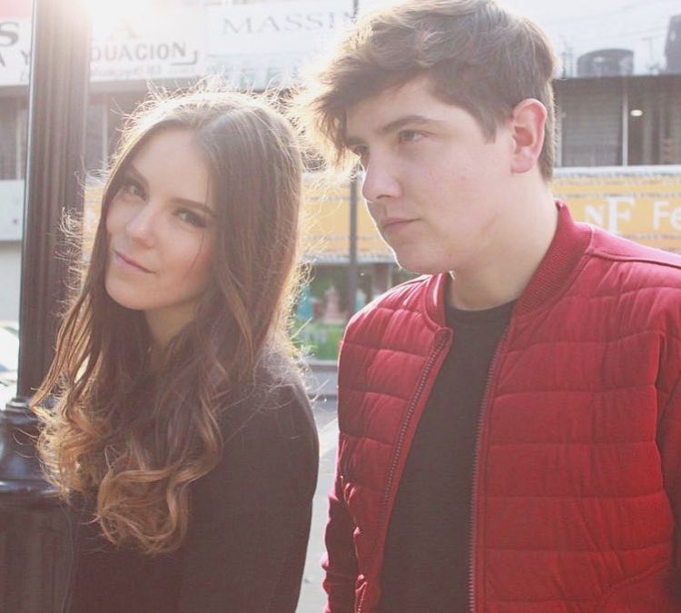 #FelizSábado ✌🏼😬