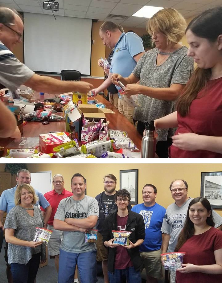 singlesrc's tweet photo. Our team has been raising money for @RileyKids and yesterday, prepared nearly 100 Meal-To-Go bags for the kids' families! #SSSinthehouse #ServiceSquad
Learn how YOU can help Riley here! β https://t.co/fPnT9mM677 https://t.co/JWa7zytHG4