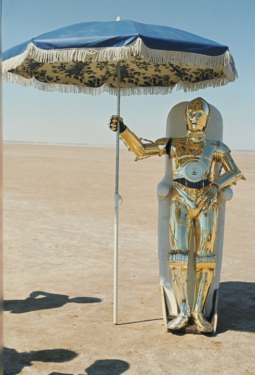 ¿Ya sabes a dónde iras en tus próximas vacaciones? #Tatooine parece una buena opción. #StarWars