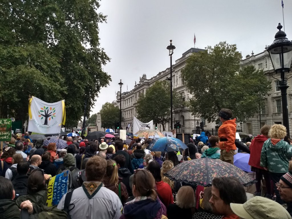 JGuenioui's tweet photo. Great day in London for the #PeoplesWalkForWildlife. Motivating speakers &amp; people of all ages making a stand for the future of our natural heritage. Thanks to @ChrisGPackham for organising. #Nature #Wildlife @ARGroupsUK @SurreyWT @WildlifeTrusts @ARC_Bytes @Love_plants https://t.co/TQm5VAfEud