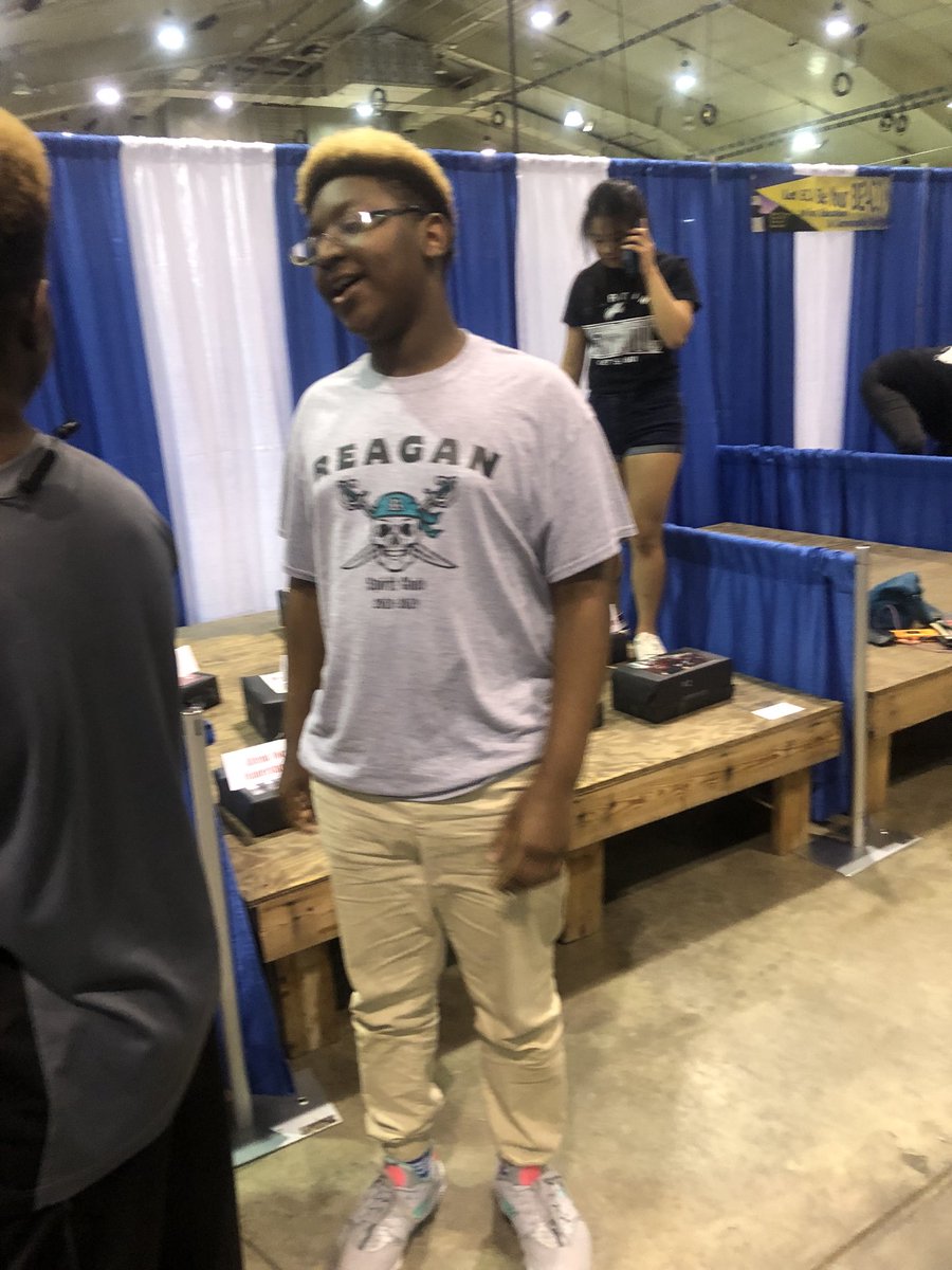 mlthrelkeld's tweet photo. A great day to be with Raider FCCLA! @ the Dixie Classic Fair setting up for booth competition! #RaiderFCCLA #RaiderFCS #wearepfafftown @NCFCCLA @bynum2009 @DP_CTE @NCFCSEd @BradRoyal_1 @APJackson45 https://t.co/Nghta5jciF