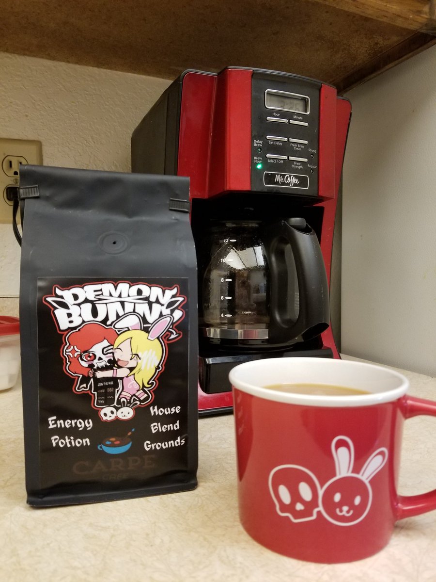 Chris_Undiemi's tweet photo. First cup of Energy Potion made from my #DemonxBunny House Blend coffee I got yesterday in the mail. A true #StabInTheHeart for waking me up in the mornings.. π
Soooooo good.π€€β
Thank you so much #DemonxBunny! Can't wait to receive the Mug combo! https://t.co/TgJsMn9DuO