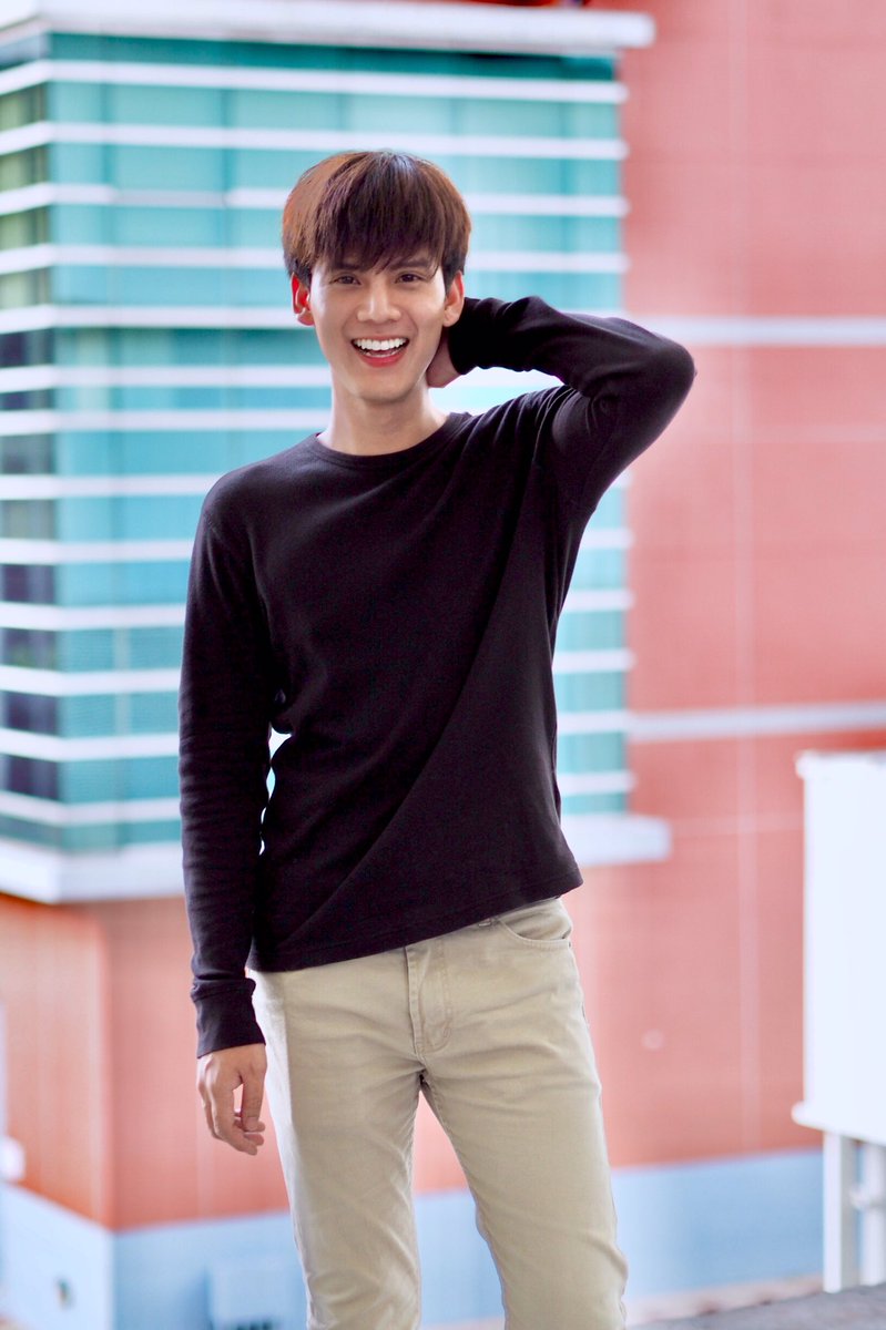 Tarporn57's tweet photo. ลืมฉันหรือยัง555 https://t.co/VaWK1jAwJu
