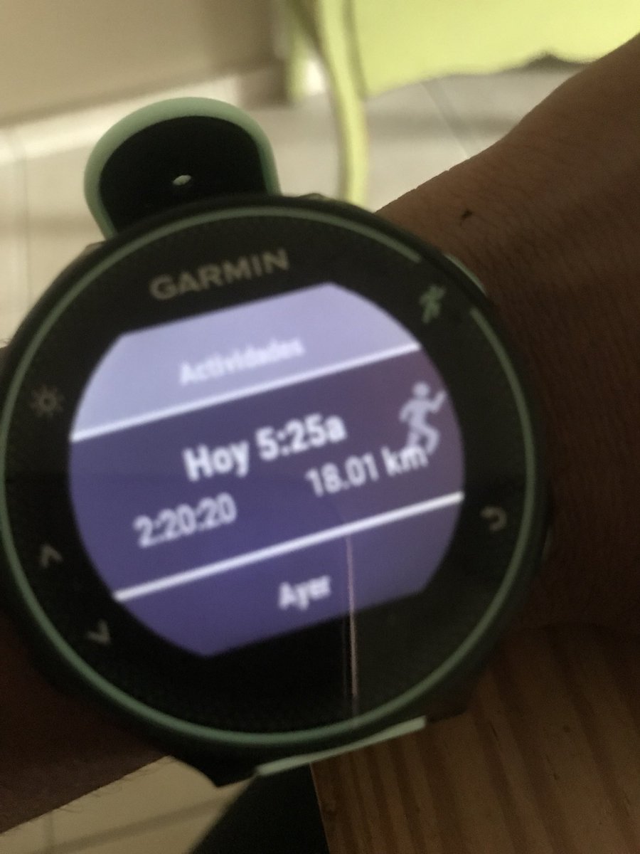 michellerojasv's tweet photo. Quien corrió 18k hoy? #mesientoatleta #roadtoGamboa #runningspam #twitrandom #runner #Happy42 #categoriaMaster https://t.co/fospxaiIxa