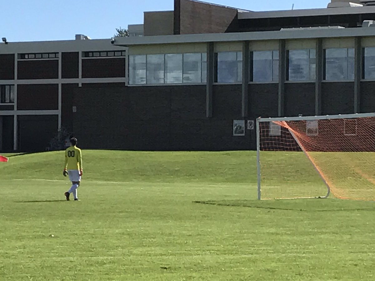 Warriors lead 5-3 with a Kicker in Goal!