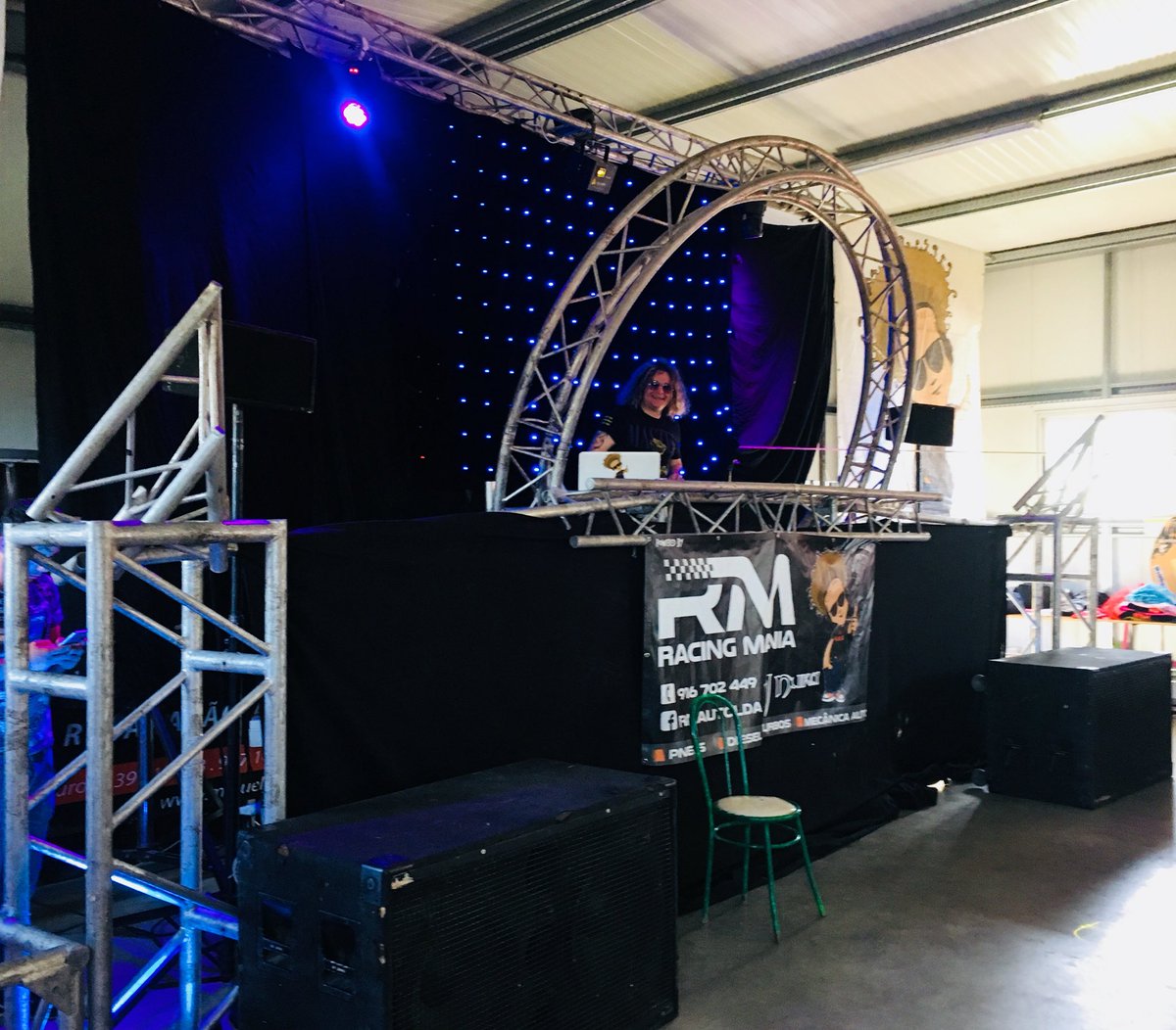 DJNUKA's tweet photo. Tudo Pronto Na Cova De Ouro
Hoje 23h #entradalivre
#Wolfdance #djnuka https://t.co/lFbDNnNG7O