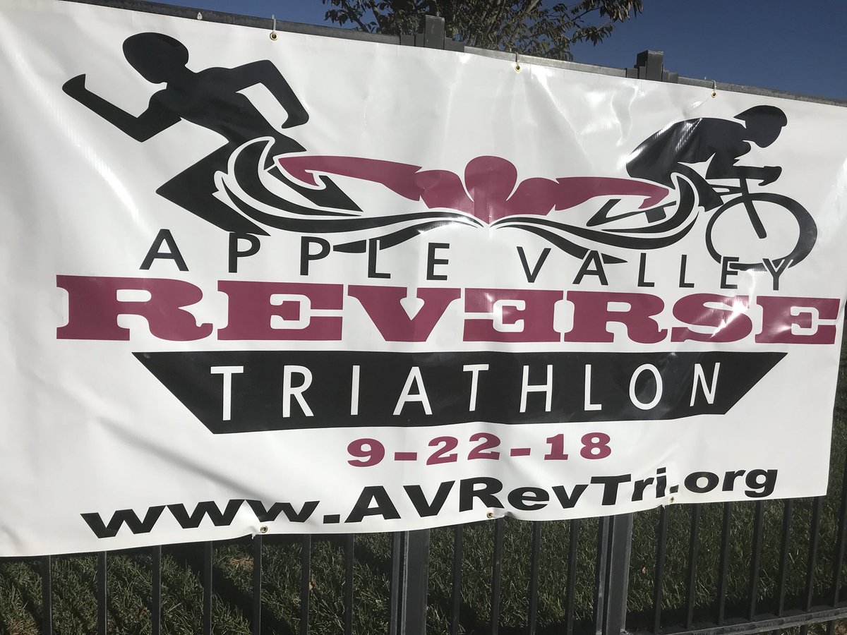 ReadyAV's tweet photo. @AVFPD &amp; @ReadyAV ECS ham radio operators handling communications for the annual @AppleValleyCA Reverse Triathlon. Great job team!! https://t.co/cZSok93A0O