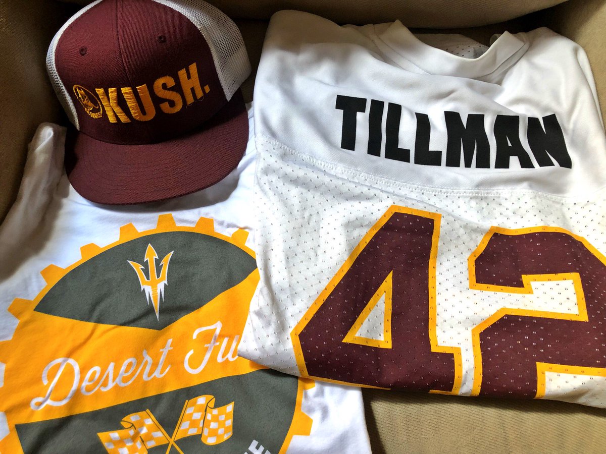 THEOhioSunDevil's tweet photo. The week 4 #NYCSunDevil uni: @StayTrueCoASU Desert Fuel shirt, road #PT42 jersey, and @MoustacheNation #Kush hat. #ForksUp #BeatUW #BeatTheHuskies #GoDevils #SunDevils https://t.co/LmuxvzG0TL
