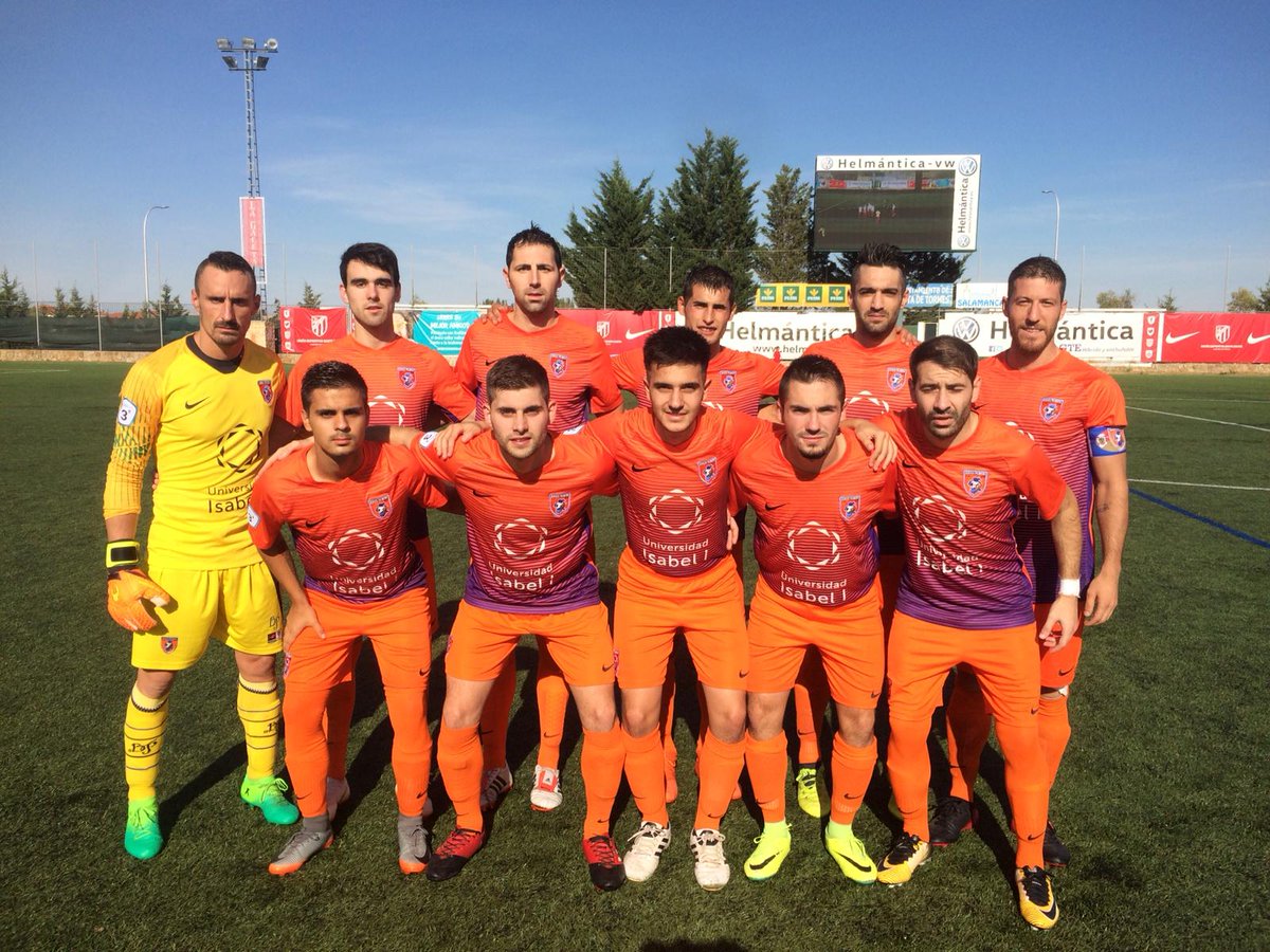 LaFactoriaBCF's tweet photo. | ⚽Tercera División G/VIII ⚽ |
Comienza el partido!
@UDSantaMarta (0) -
#BPUI @ui1Universidad (0) https://t.co/bvm3HB3OUK