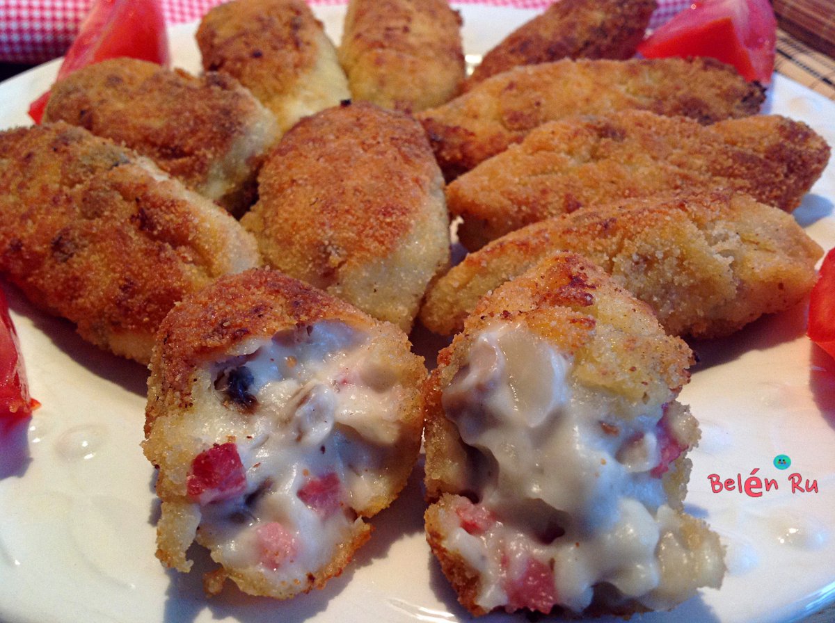 BelenRU16's tweet photo. Croquetas de jamón serrano y champiñones 😌.
Receta -> https://t.co/r1kqDeIDFk
#Recetas #Food #Foodies #FelizSabado #FelizFinde #snacks #Gastronomia #chef #RICO #yummy #yummyfood #TASTYORIGINALS #Mushroom #CROQUETAS https://t.co/g3tctC7cJx