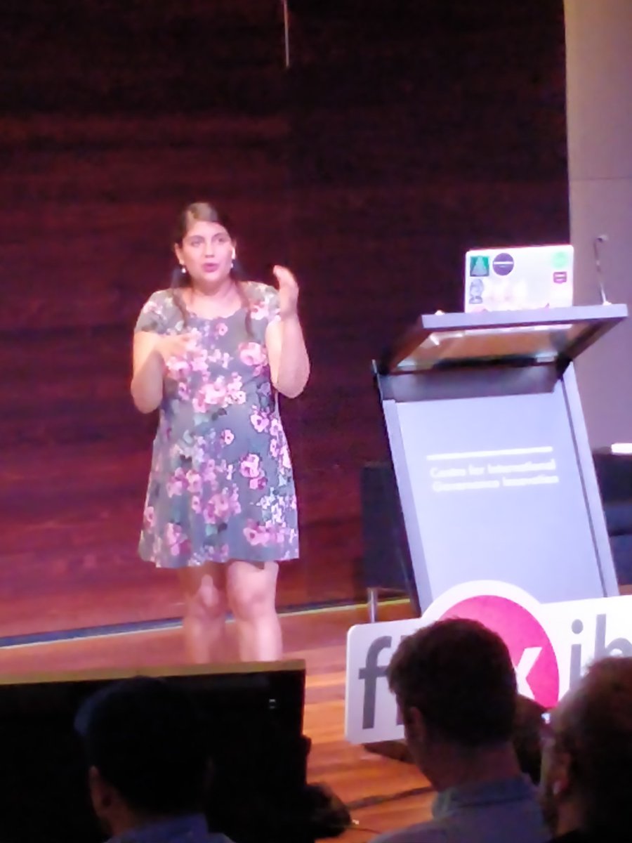 Love the hyperbole and a half shout out from @smoestoe 🤩 #Fluxible2018 <a href="/Fluxible/">Fluxible</a>