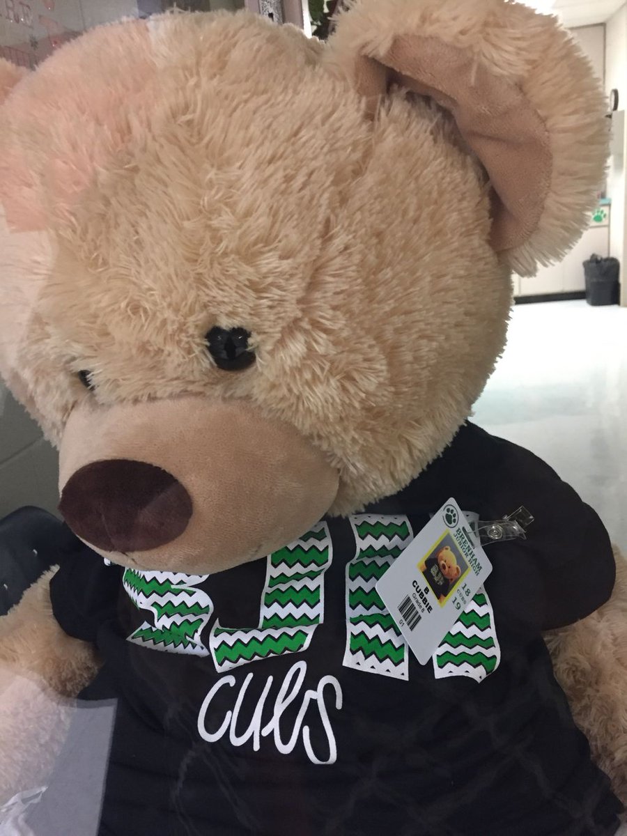 BrenhamJHS's tweet image. Everybody wears an ID at BJH! #brenhamunite. #ichoosebrenham