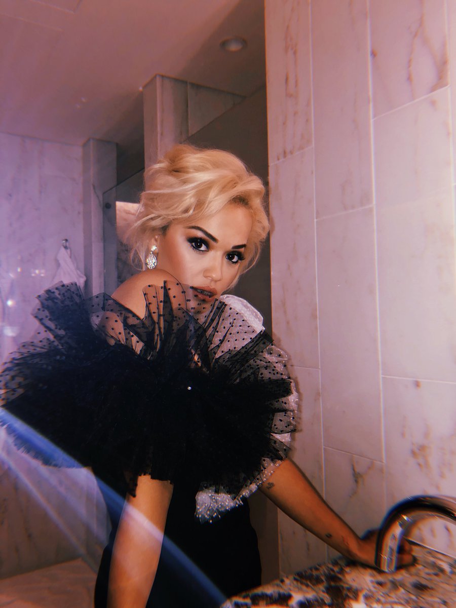 Rita Ora tweet media