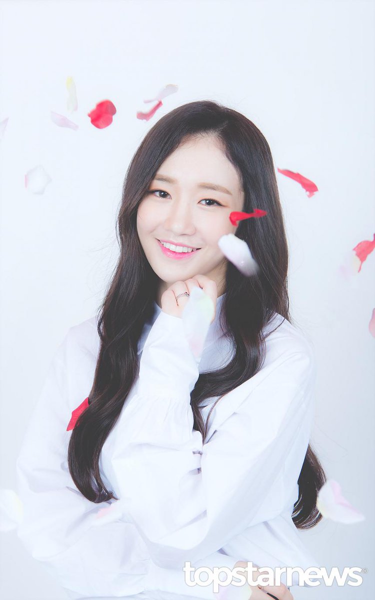 PRODUCE48 tweet media