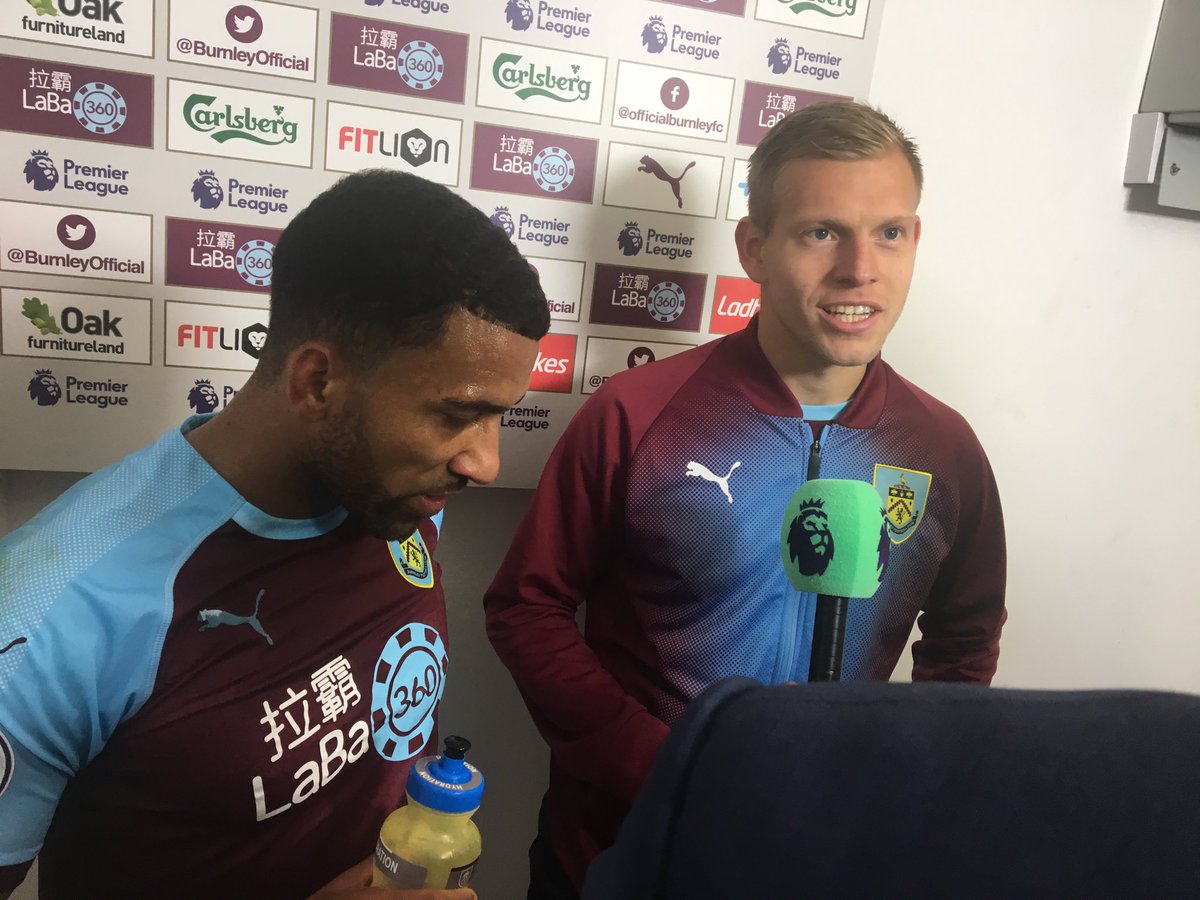 BurnleyOfficial's tweet photo. Winning 🙌 https://t.co/aChr6sL789