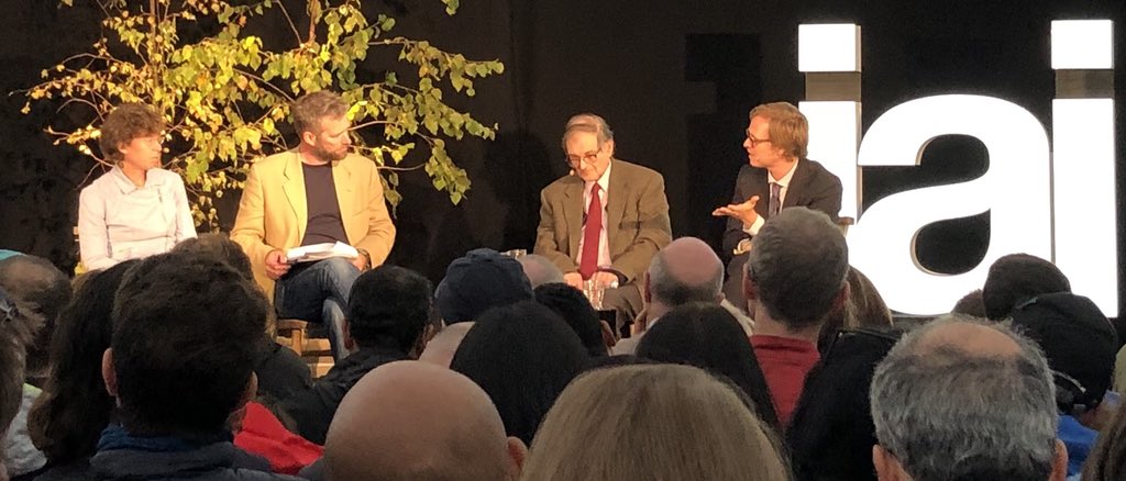 Invisible_Dust's tweet photo. Is science beautiful? Invisible Dust is at #htlgi2018 @IAI_TV w. Penrose, @realM_Gabriel @skdh & Malone https://t.co/uA4YT28nHA