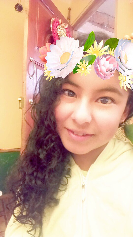 lu_loves_kpop's tweet photo. Aca está mi fotito!  @inpinkMel @byRovi23 
Algunos del fandom ya me conocen pero otros no, asi que aca está #SelfieForRomel https://t.co/AFn5TSBPEN