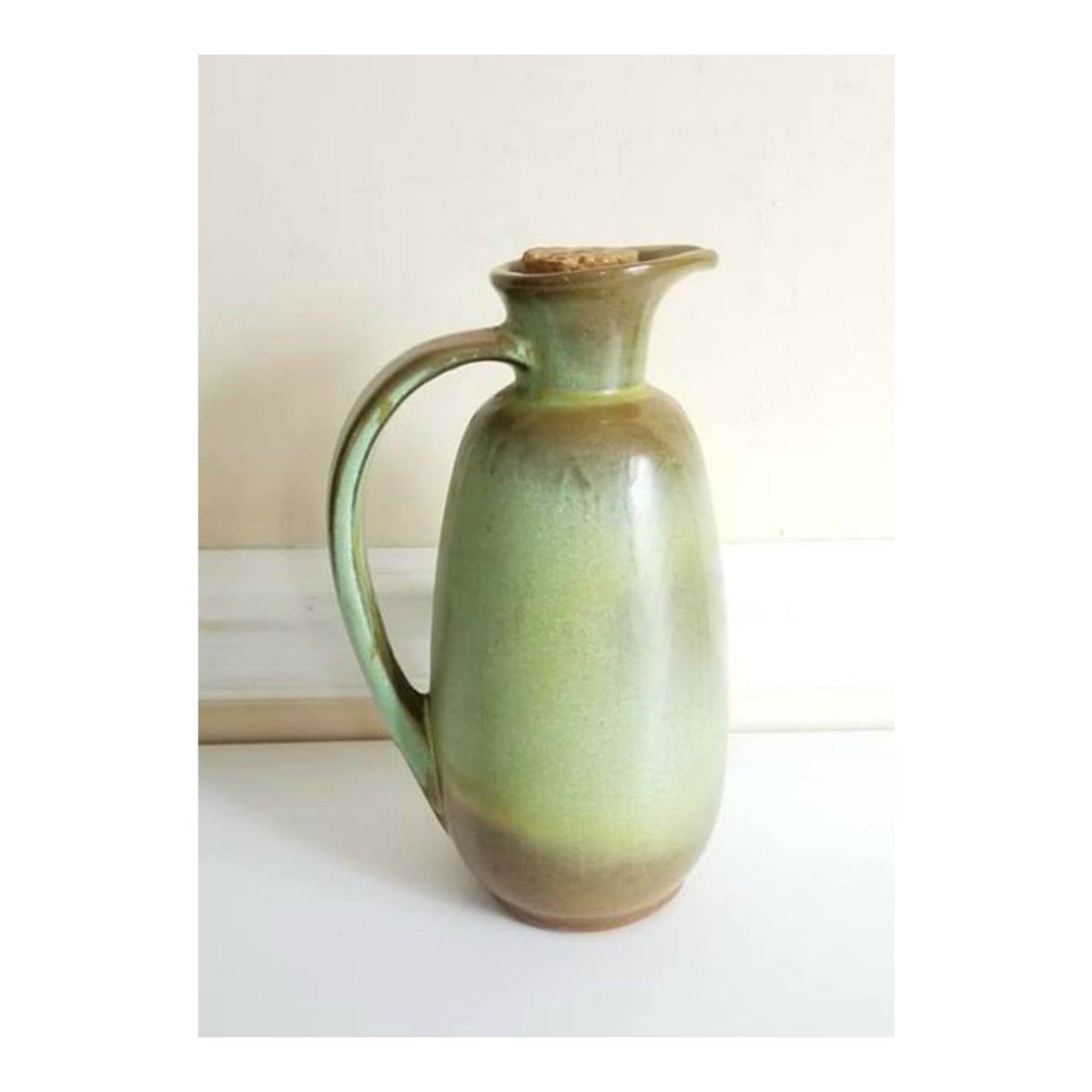 JunkYardBlonde's tweet photo. Frankoma Pottery Jug, Pitcher Vase, Pottery Vase, Pottery Art Vase, Frankoma Pitcher, Honey Jug, Corked Jug, Boho Home, 1960s Pottery https://t.co/yKU3KCtzvt #housewares #green #brown #potteryartvase #gotvintage #1960s #frankomapotteryjug #pitchervase #potteryvase https://t.co/kuSmpDid8W
