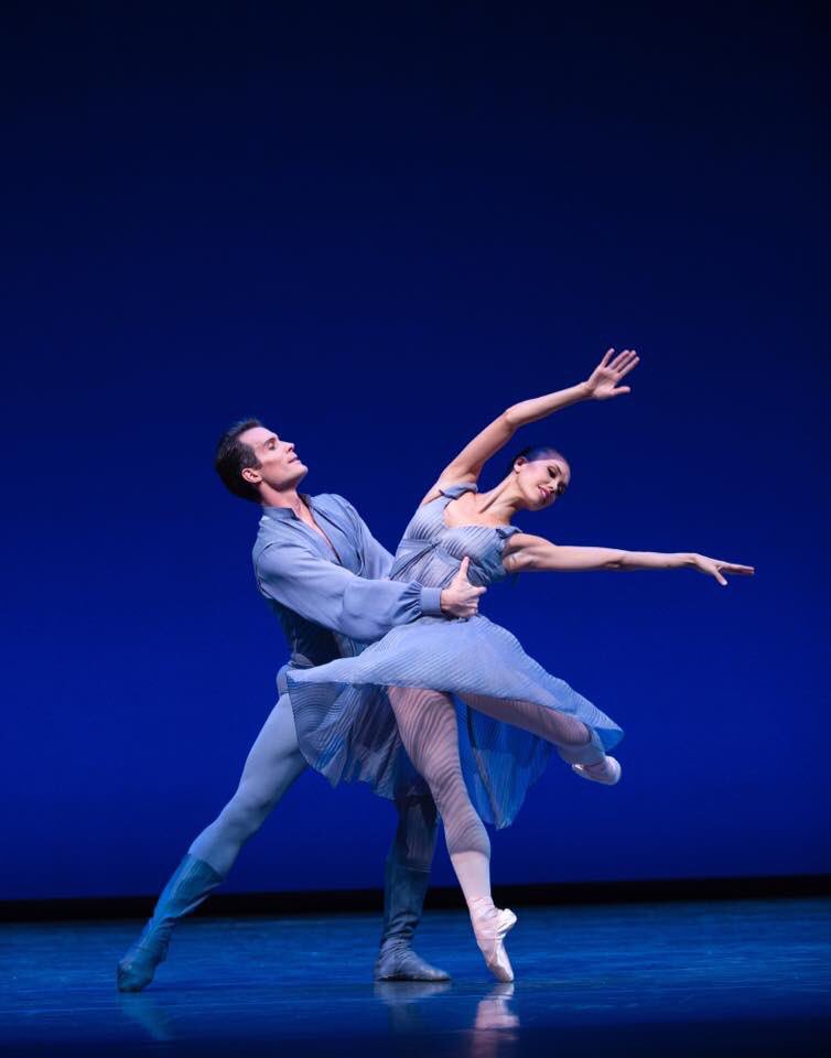 Pantasticon's tweet photo. In preps for ‘Other Dances’ we had coaching by @isaguerin ⭐️She took us on an extraordinary journey &amp; taught us so much. W/o a doubt, Robbins was speaking to us through her. We feel very lucky 2 b a part of this exceptional ballet #otherdances #jeromerobbins 📷:Angela Sterling https://t.co/a2vN48OjOh