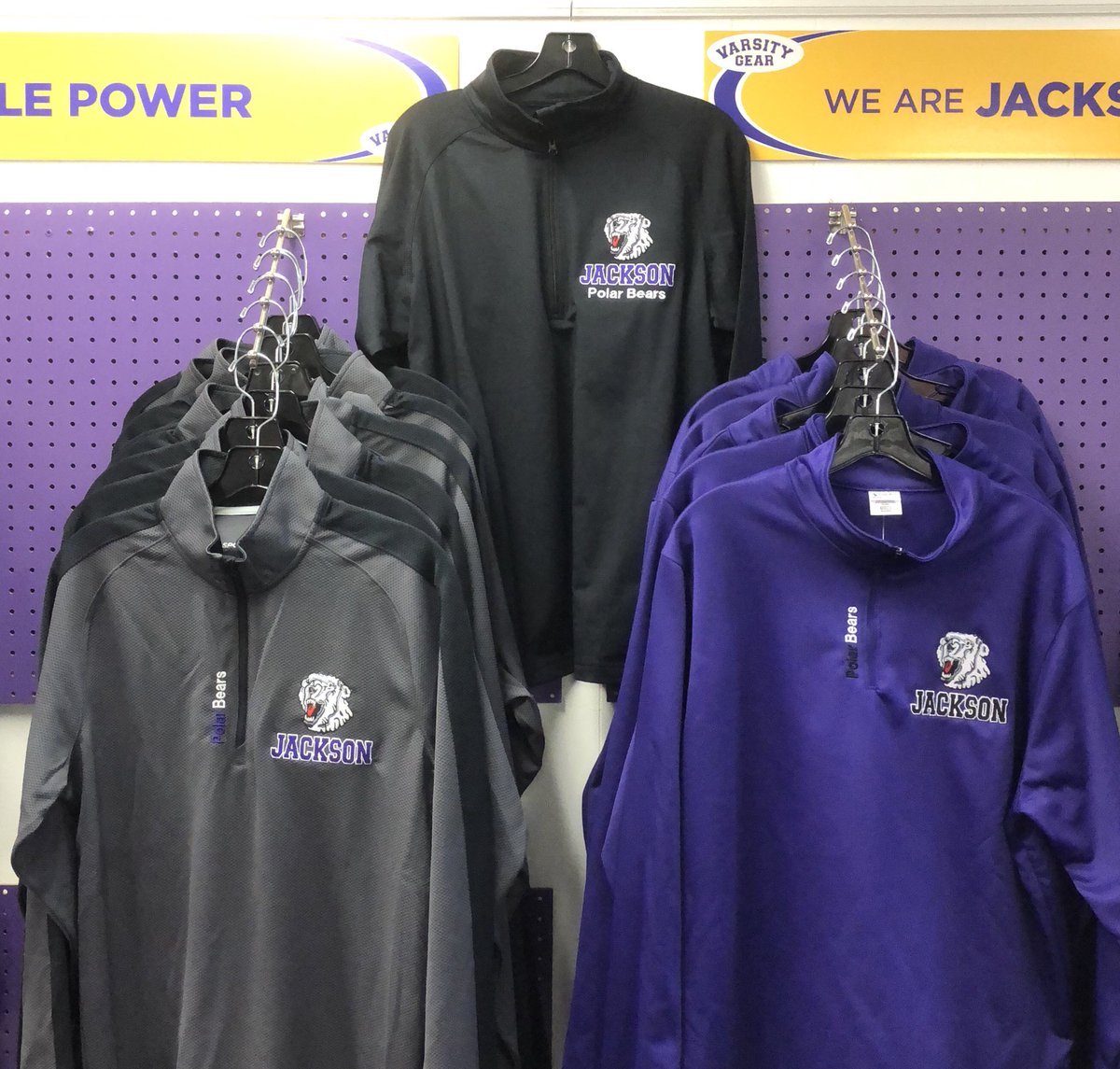 Varsity_Gear's tweet photo. Wow, 88 degrees one afternoon, 58 the next morning. Fall is here, at least for today anyway. 
We have plenty of 1/4-zip &amp; 1/2 zip options in stock now that it's getting cooler.  Our selections include men's, women's &amp; youth. Women's sizes S-2X; Men’s S-3X.
#GearUpForFall https://t.co/iW3L5SDrSC