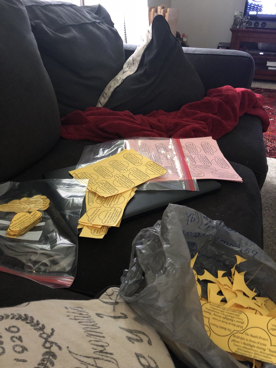 livviegracesmom's tweet image. @BambiProject #teamchicago is cutting like crazy.